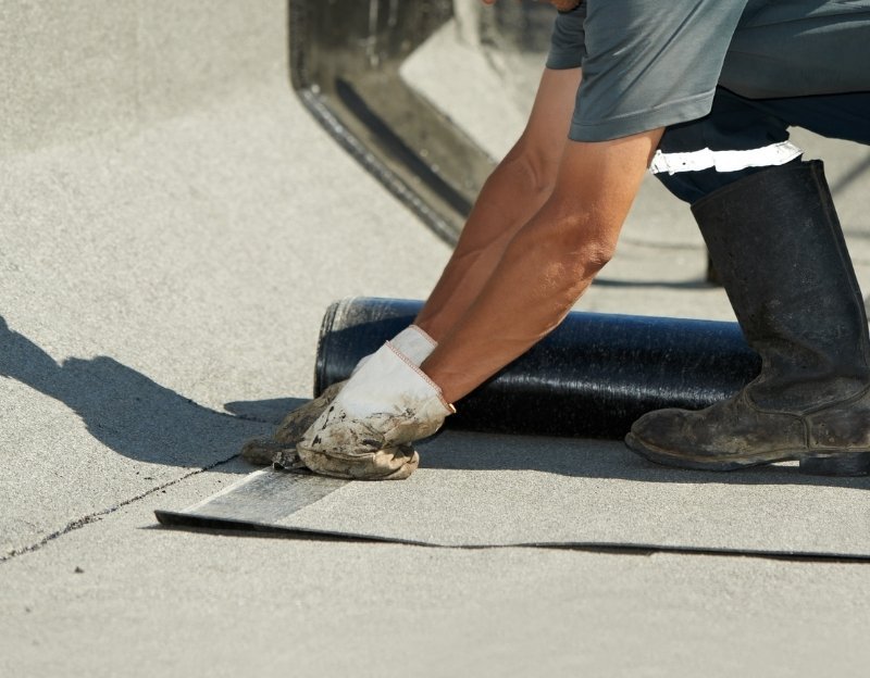 EPDM Rubber Repairs and How We Fix Rubber Roofs Properly